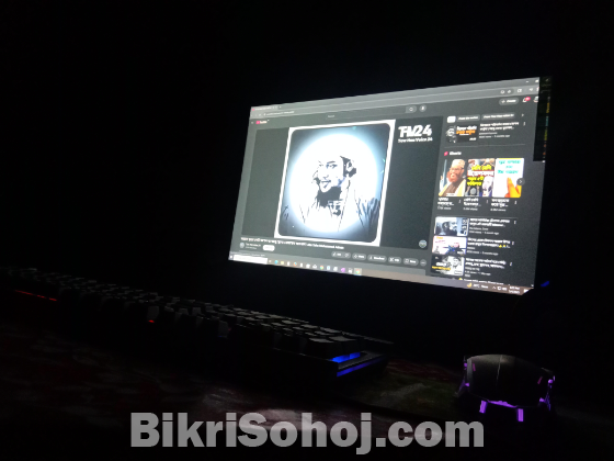 Desktop computer